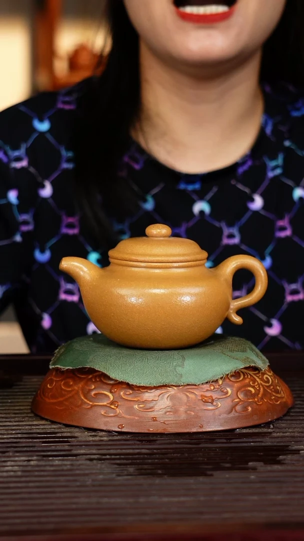宜兴原矿紫砂壶茶壶宜兴原矿紫砂壶茶壶200C