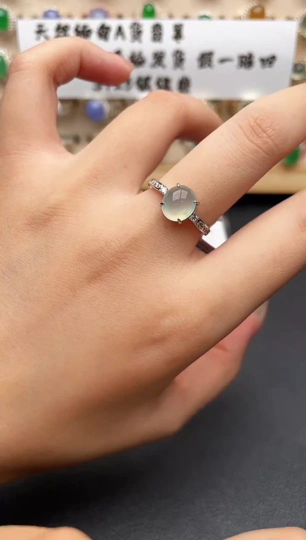 银S925镶嵌戒指翡翠一物一证一礼盒