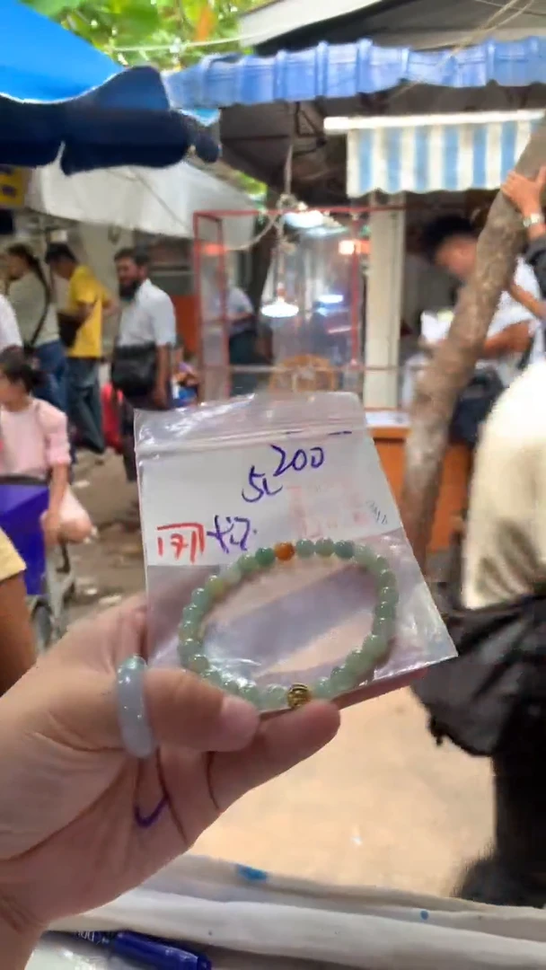 定制翡翠未镶嵌天然A货缅甸翡翠