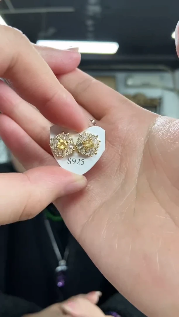 【闪购商品】水晶耳饰银S925镶嵌多样性发其一颜色微差