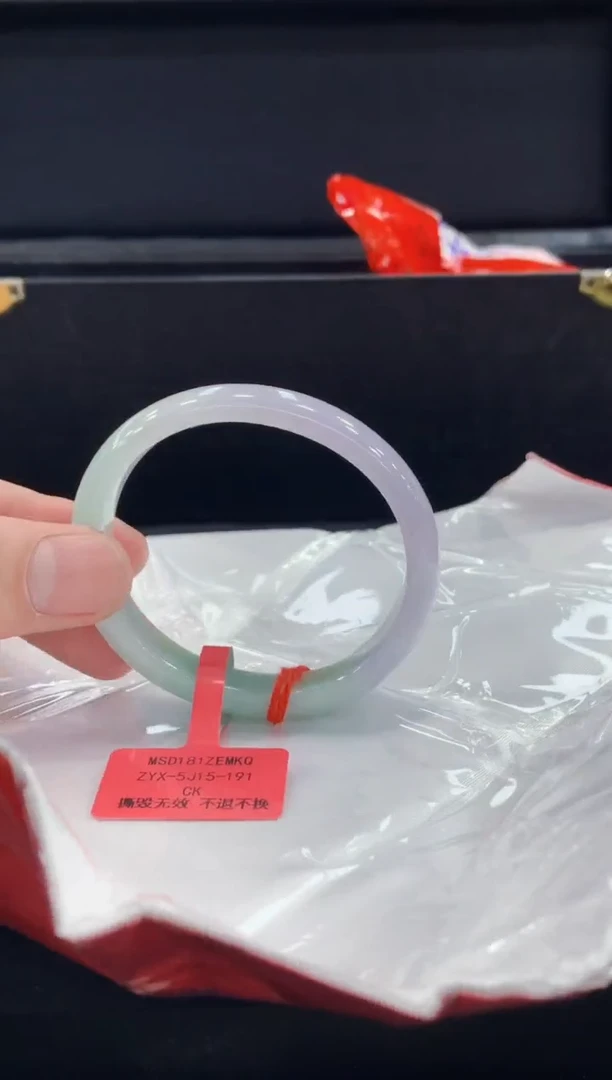 未镶嵌手镯翡翠翡翠手镯