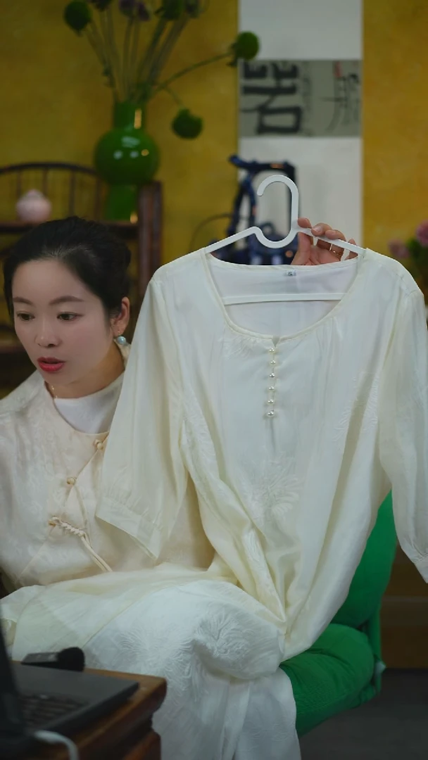 白色样衣白色样衣白色样衣白色样衣