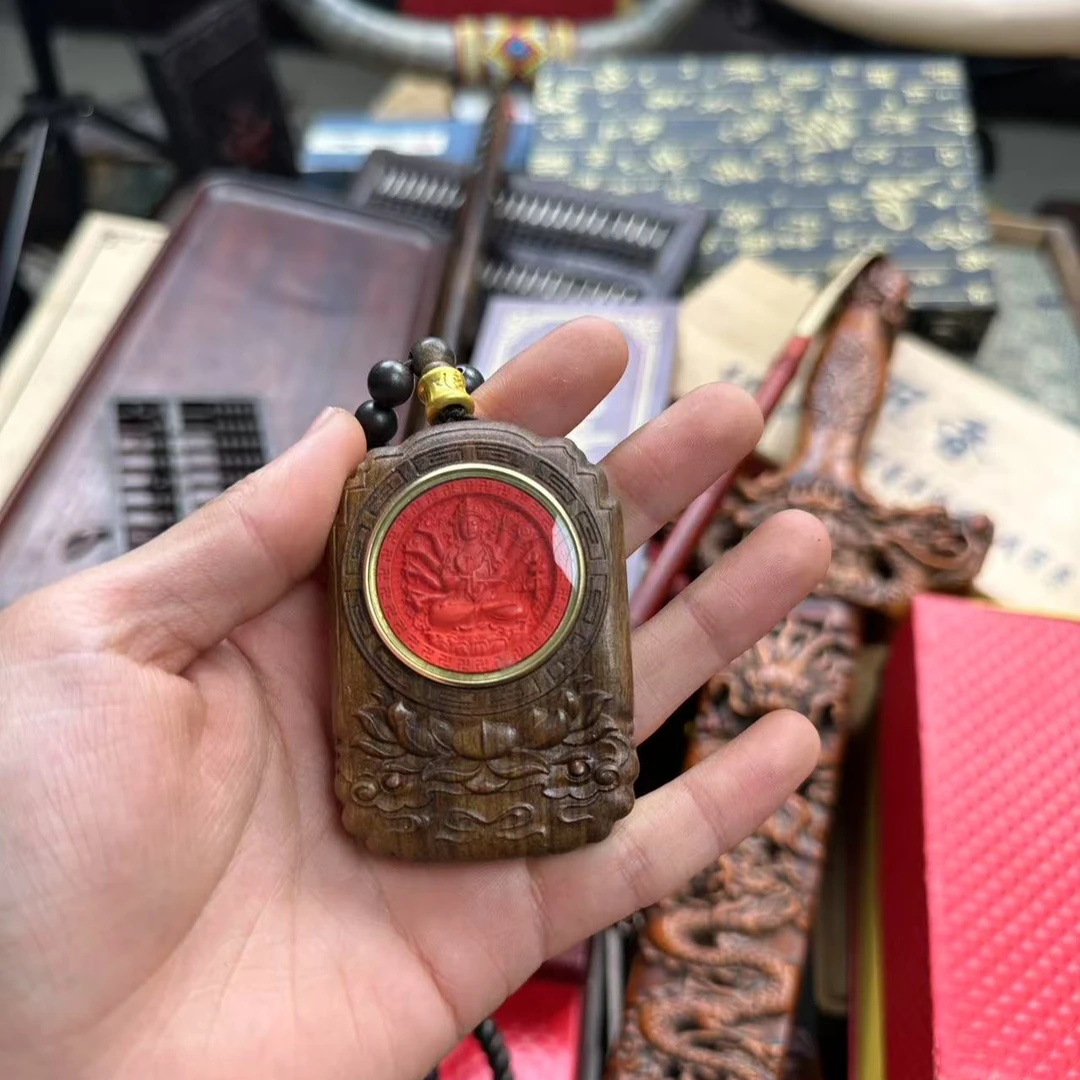 含辰砂工艺品【闪购商品】辰砂千手吊坠