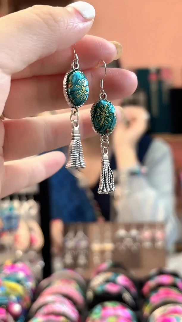 织绣艺枝独绣手工饰品49