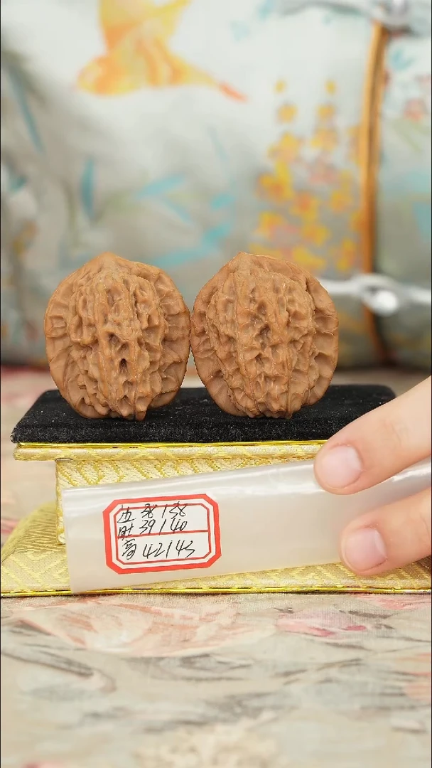 【闪购商品】文玩核桃把件非嫁接马老四