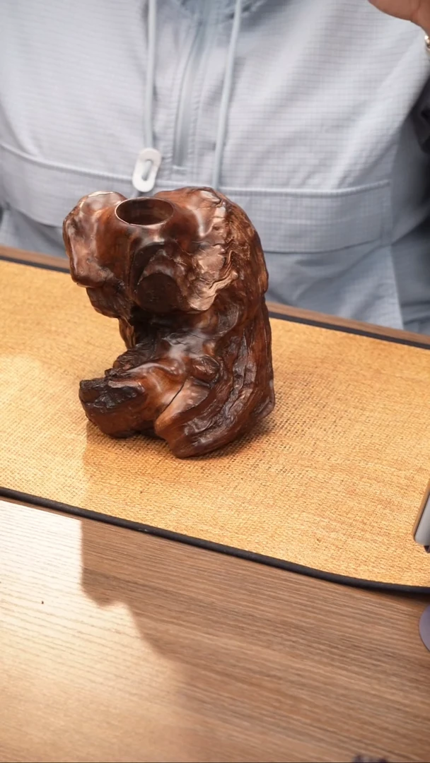 8号云小屋麻梨笔筒