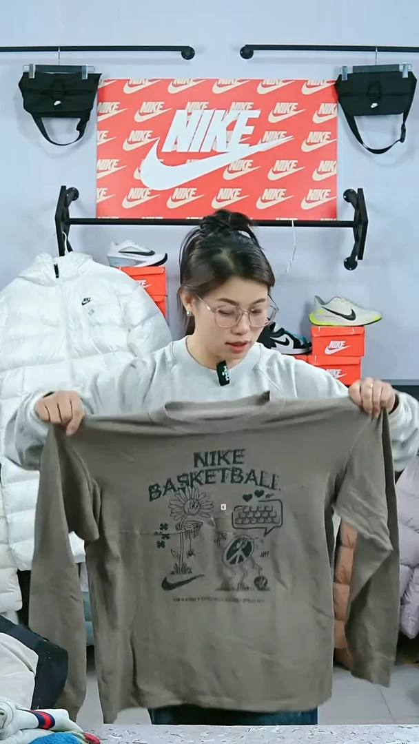 2137闪购编码运动衣以直播间过款为准尺码L