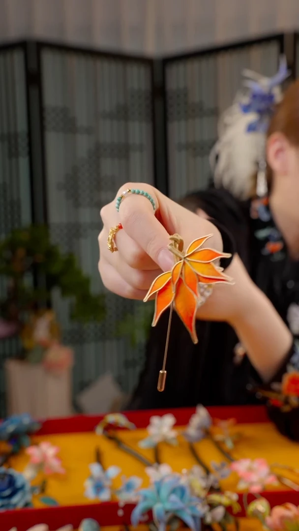 刺绣非遗苏绣绒花