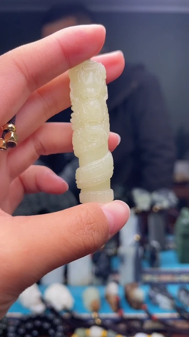 未镶嵌和田玉挂件1