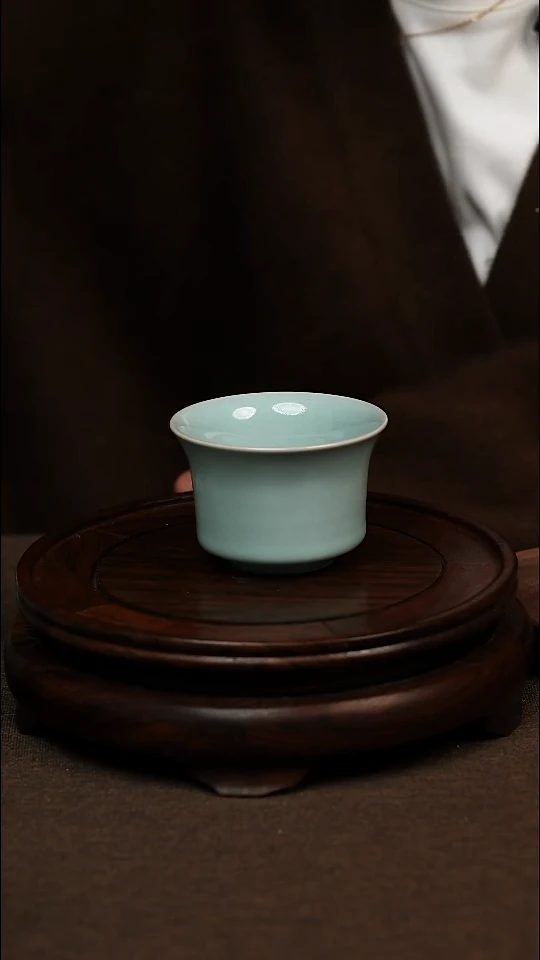 瓷片天青色全手工马蹄杯80ml微瑕不带礼盒