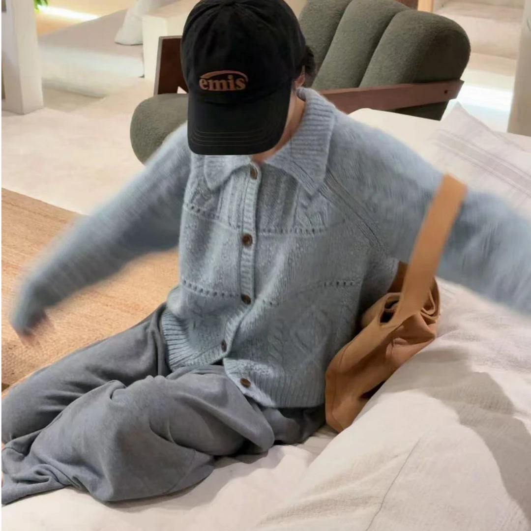 2025新款秋款简约百搭韩系休闲复古温柔宽松针织开衫毛衣