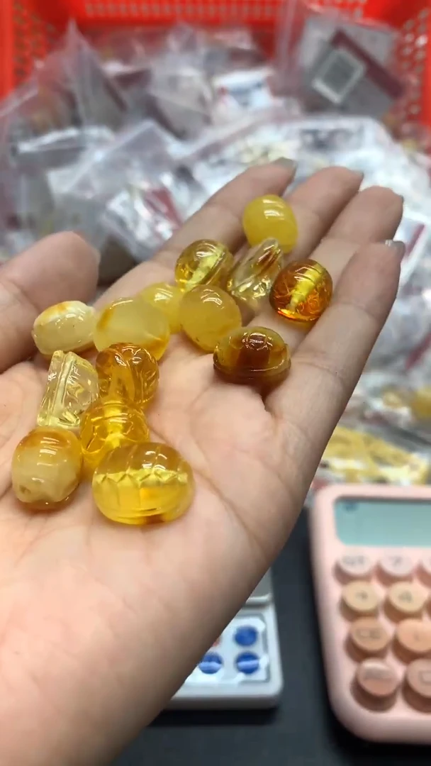 未镶嵌琥珀珠宝奇石581多样性发其一