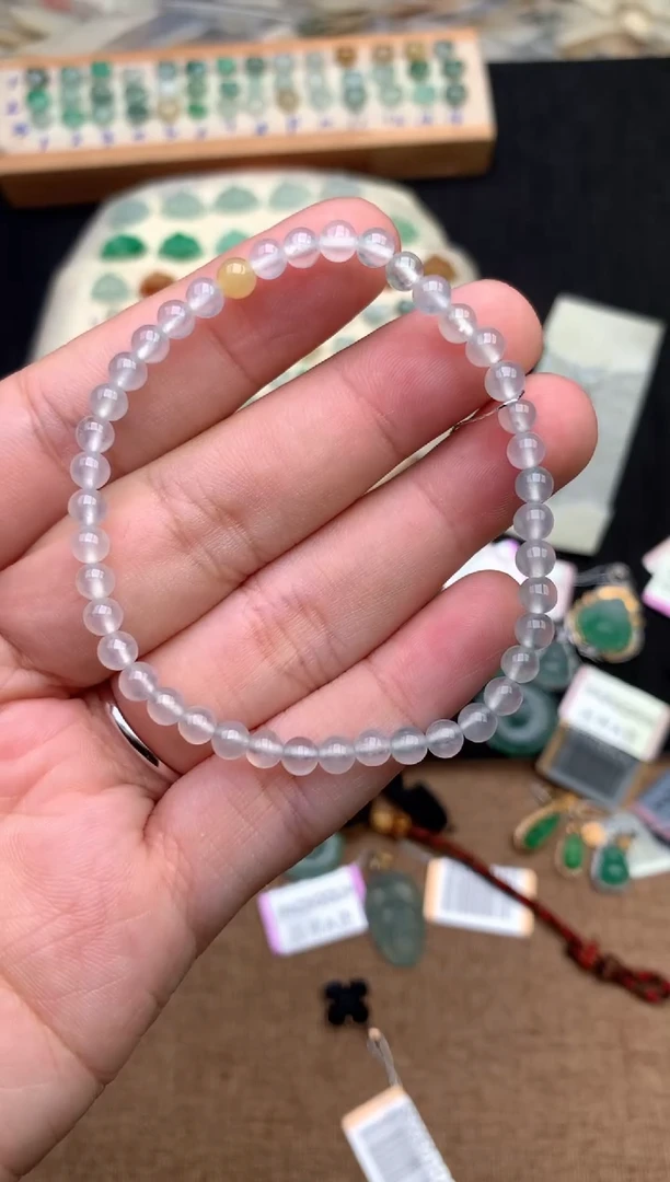 未镶嵌挂件翡翠一