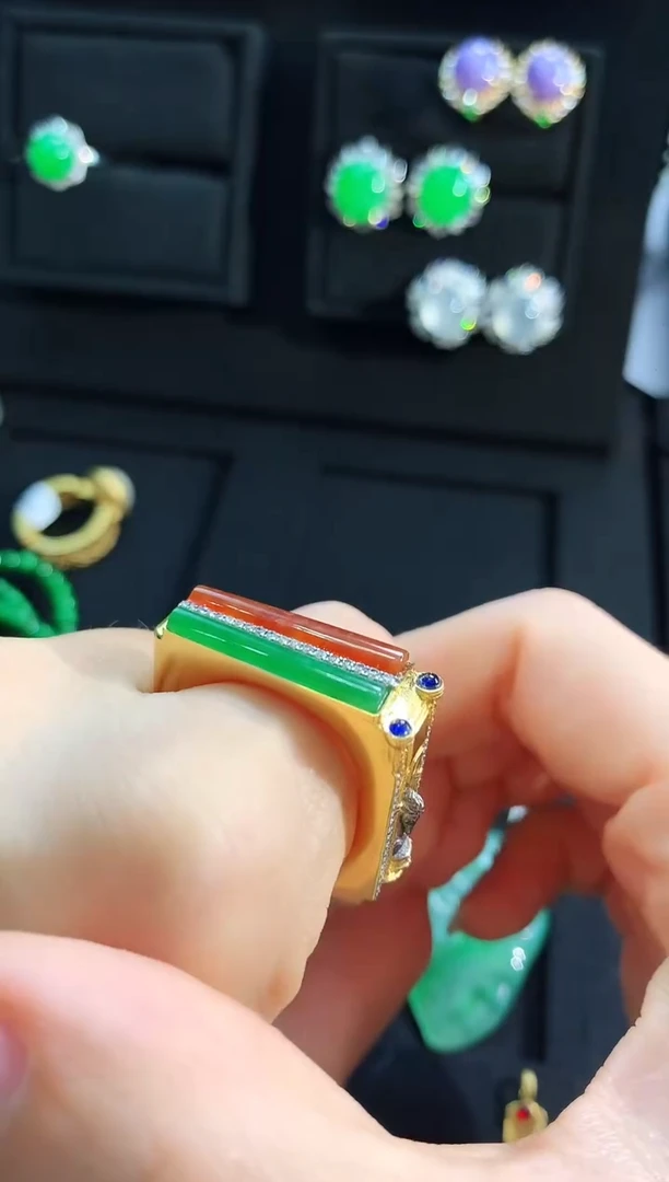 【闪购商品】翡翠戒指18K金镶嵌戒指17