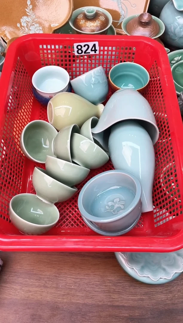 824特价福利 微瑕 慧仙青瓷