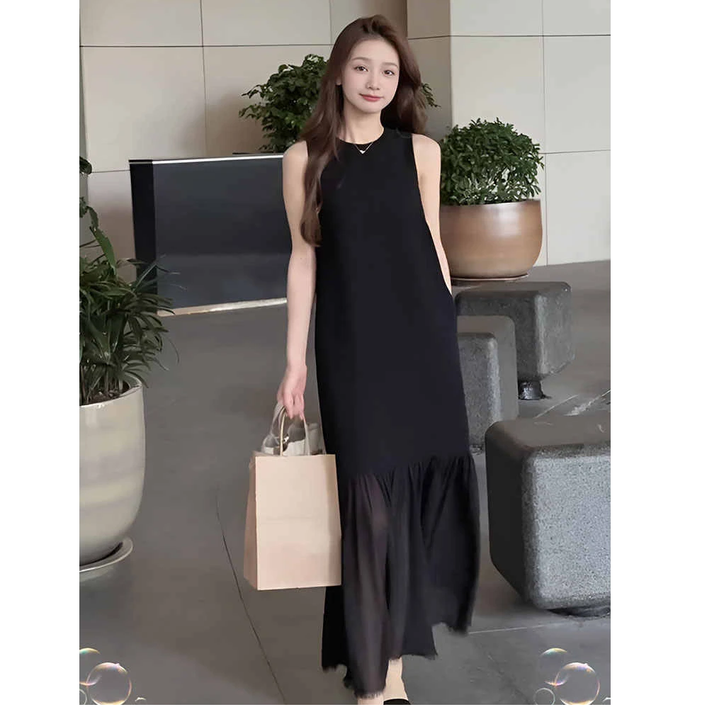 法式黑色连衣裙子女夏2025新款夏季设计感拼接网纱气质背心中长裙