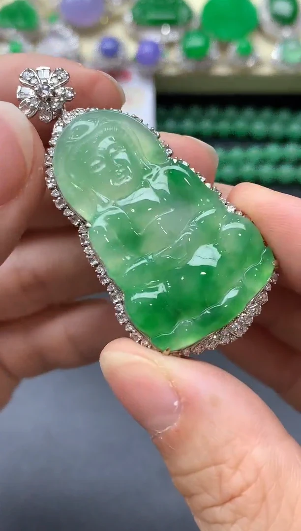 颈饰18K金镶嵌翡翠346-中国好珍宝