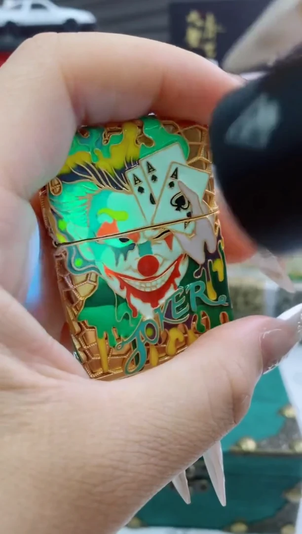 铜zippo夜光珐琅小丑
