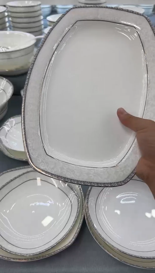 骨瓷玲珑12方鱼1个