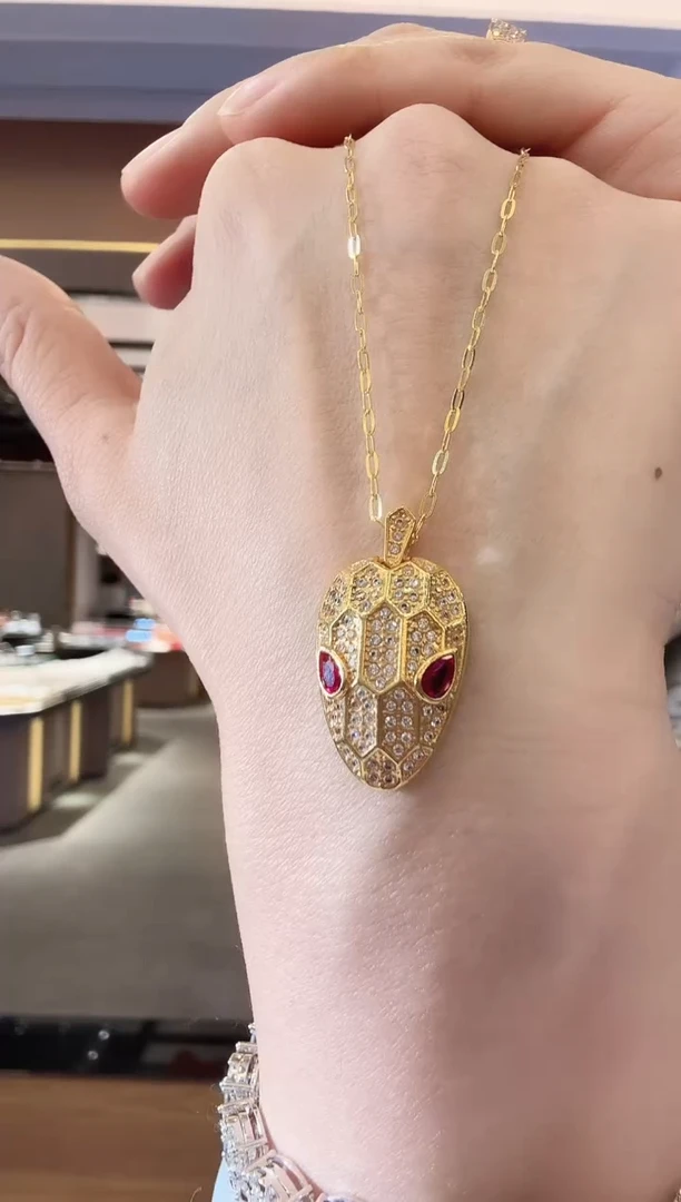 【闪购商品】玛瑙/玉髓项链18K金镶嵌项链