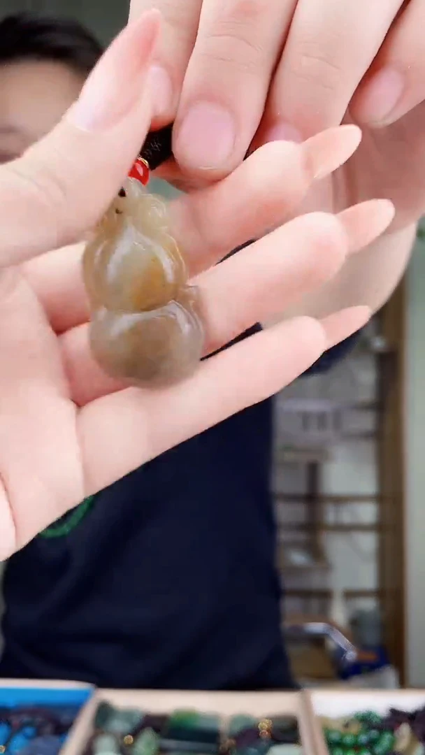 未镶嵌和田玉挂件和田玉拍一发一，多样性发货！