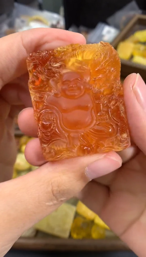 琥珀未镶嵌珠宝奇石1