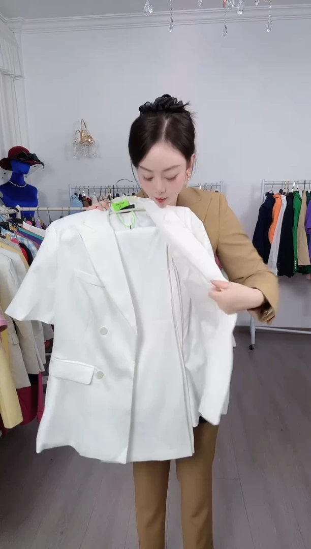 XL码喇叭裤套装（不退不换、高品质西装现货清仓处理）