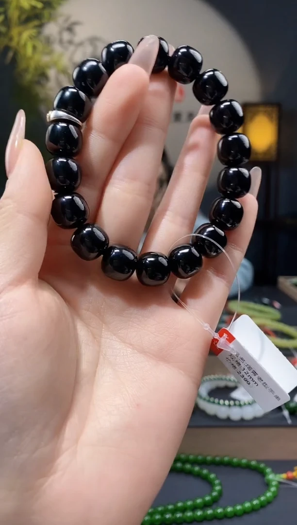 【闪购商品】和田玉1未镶嵌12mm塔青老型手串