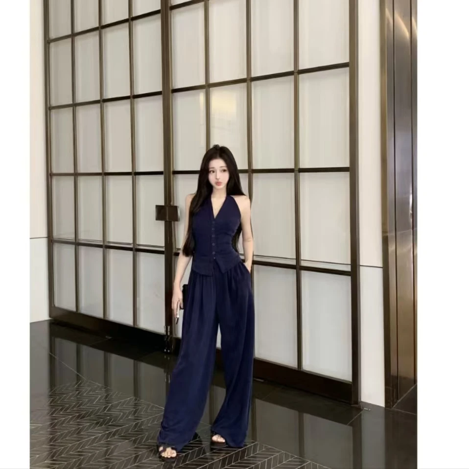 2025新款气质穿搭一整套时尚挂脖领吊带松紧腰阔腿裤套装新款6030