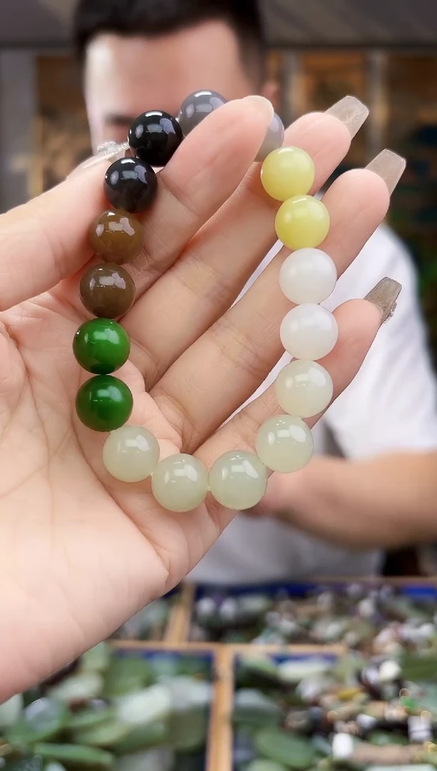 和田玉未镶嵌挂件拍一发一多样性发货