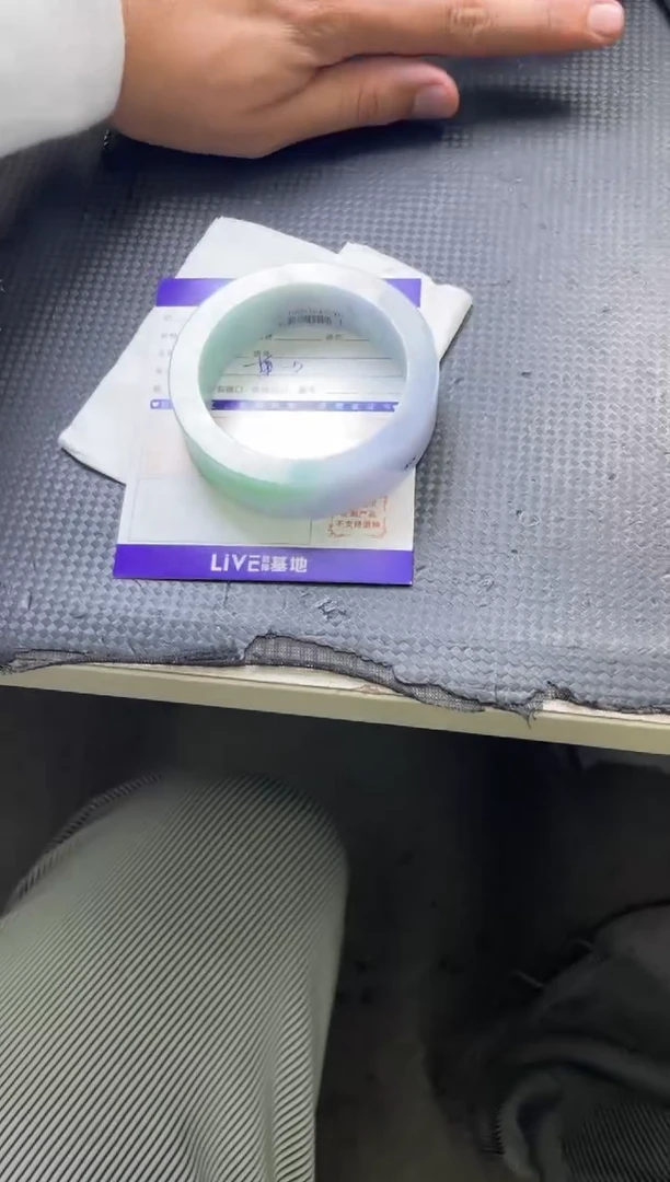 【闪购商品】定制翡翠手镯未镶嵌手镯定制一件