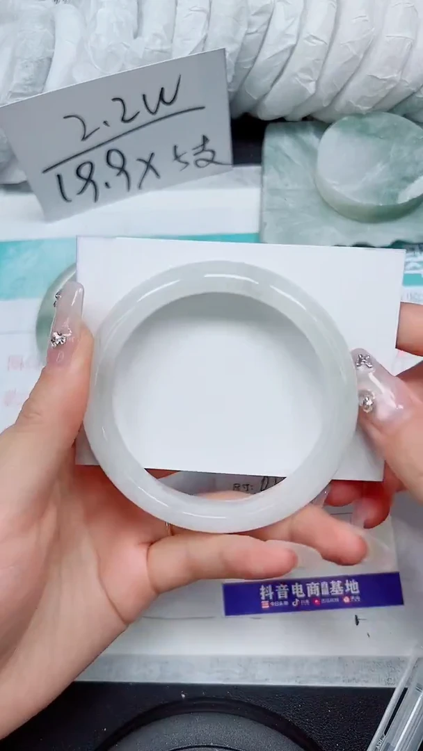 【闪购商品】石英质玉手镯未镶嵌A293-61`62`63`