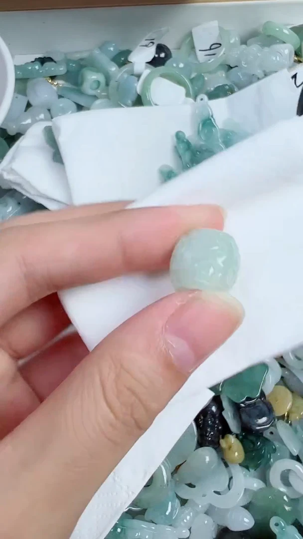散珠翡翠788号链接，A货翡翠