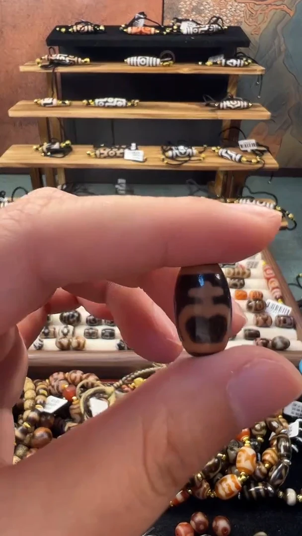 玛瑙/玉髓（覆膜）颈饰未镶嵌40.(微瑕随机发货)