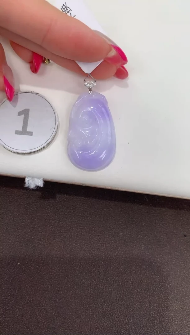 颈饰18K金镶嵌翡翠天然缅甸a货翡翠