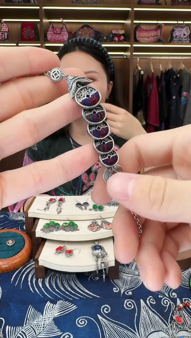 织绣577黔东南苗族刺绣