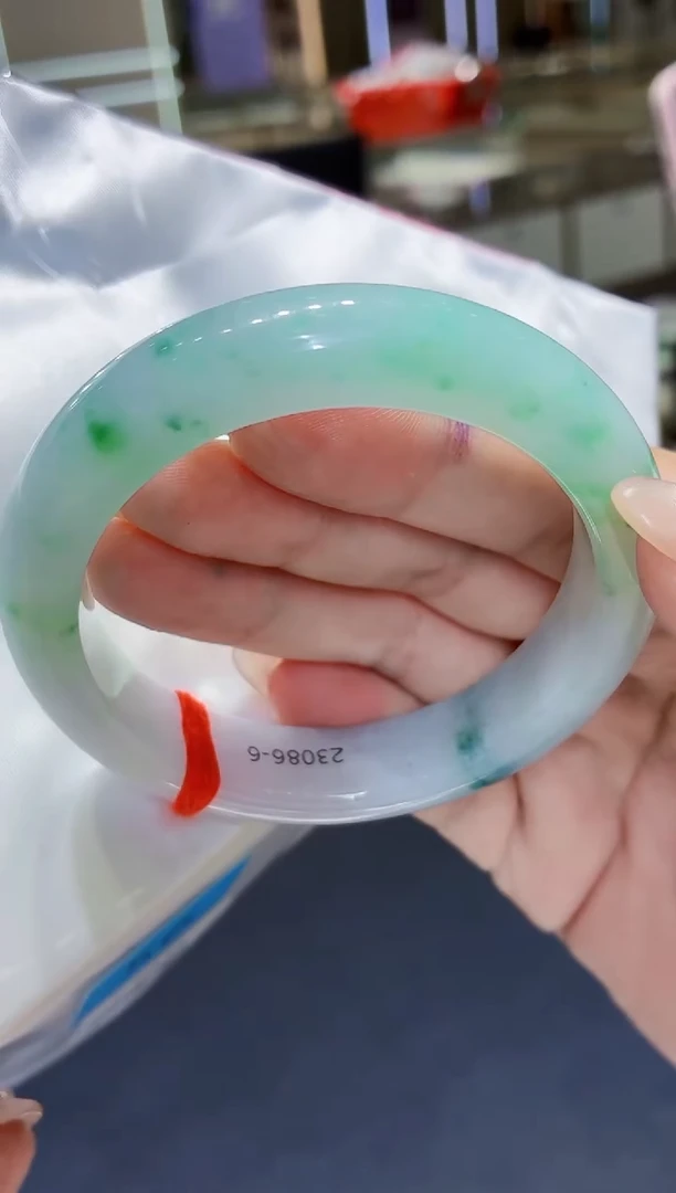 未镶嵌手镯翡翠翡翠手镯56