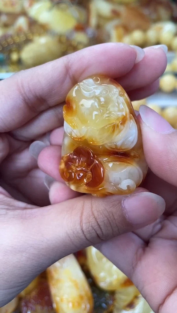 未镶嵌琥珀裸石天然琥珀蜜蜡