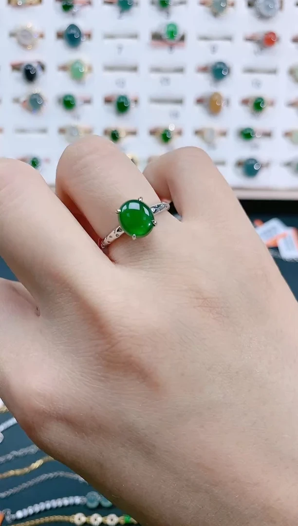 翡翠戒指银S925镶嵌天然翡翠