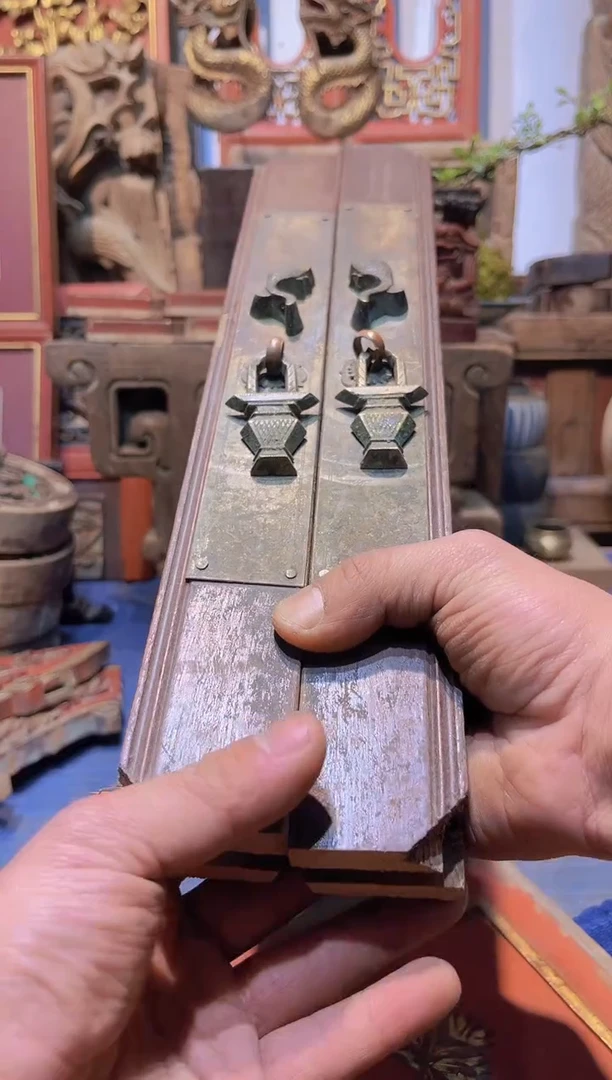 【闪购商品】香樟木老木雕老物件花板有瑕疵完美者慎拍