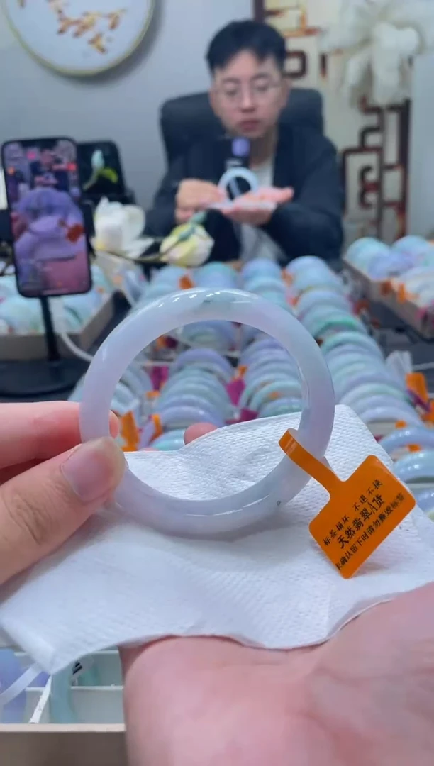 未镶嵌手镯翡翠129-58