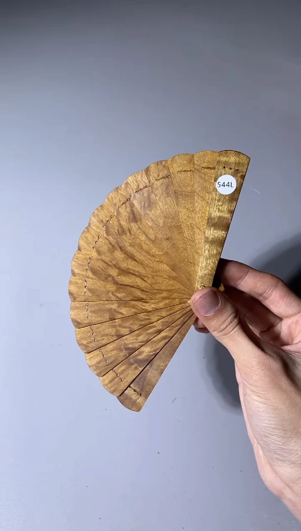 【闪购商品】金丝楠木雕544号10cm金丝楠迷你扇