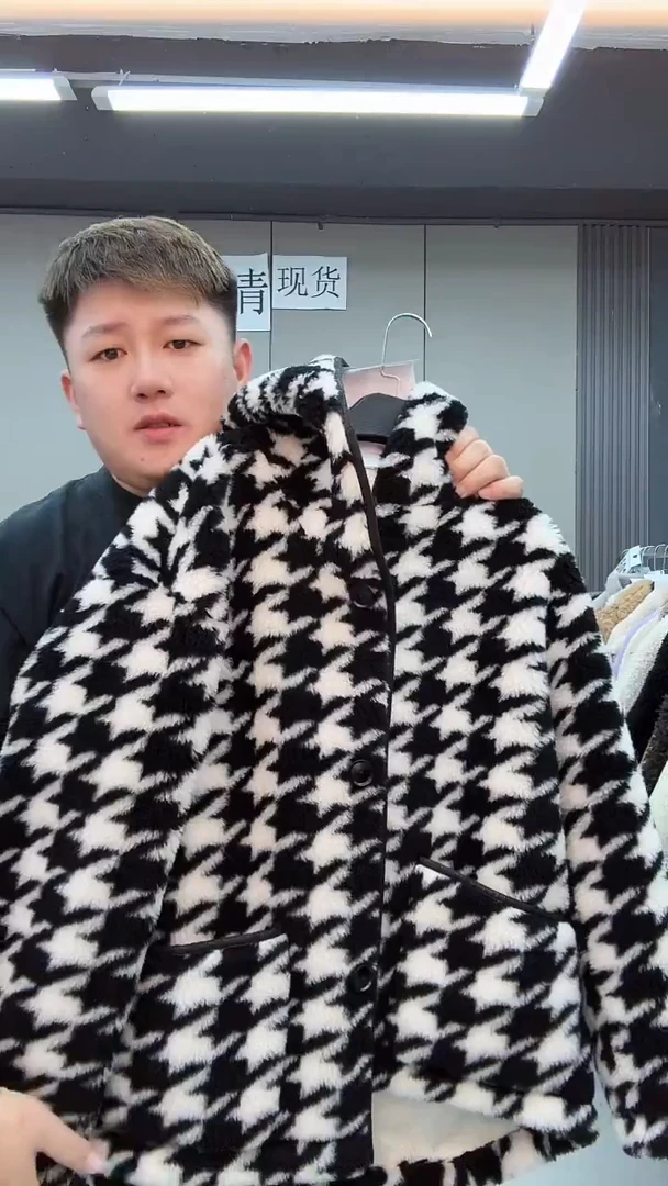 冬季女士100%羊毛外套福利款001