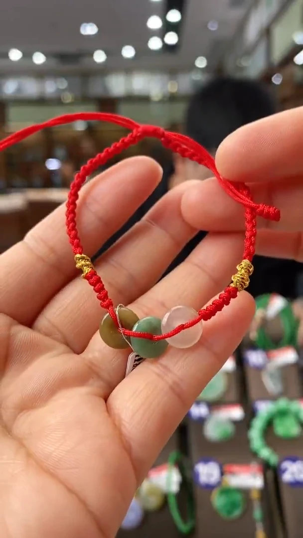 【闪购商品】翡翠颈饰未镶嵌手绳