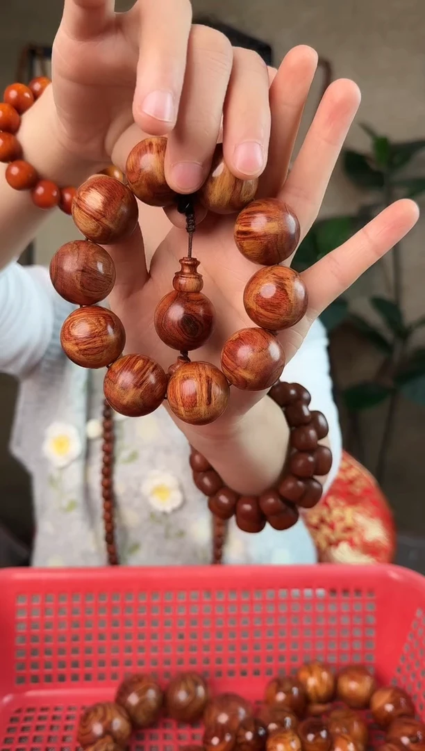 手串/手链黄花梨/降香黄檀虎**?海黄2.5    99