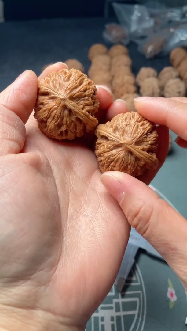 把件文玩核桃w121   水龙纹 42尺