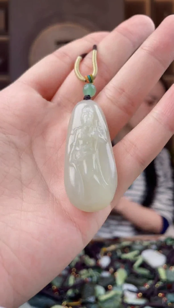 颈饰未镶嵌和田玉拍一发一，多样性发货