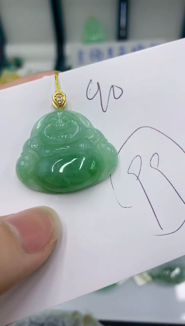 颈饰未镶嵌翡翠翡翠