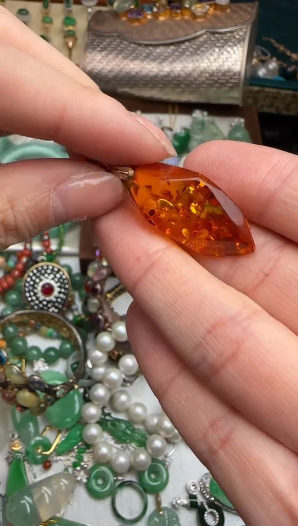 非金属无金花花吊坠