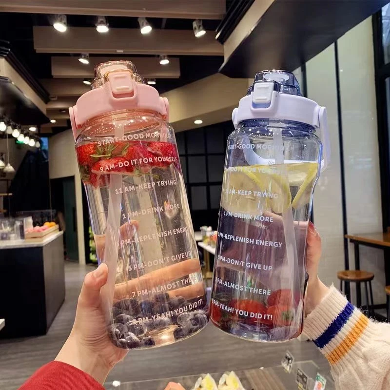 大容量水杯水壶吨吨桶带吸管带刻度透明水杯L女生ins高颜值水杯